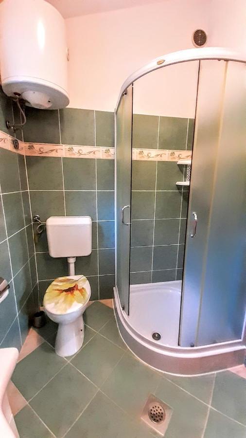 Studio Elvis Plomin Zewnętrze zdjęcie